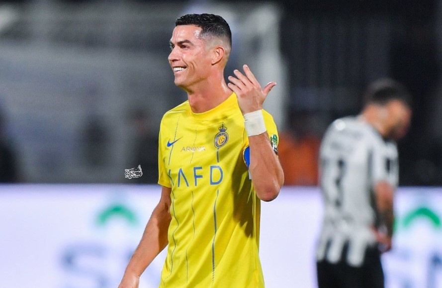 Ronaldo bi che nhao anh 2