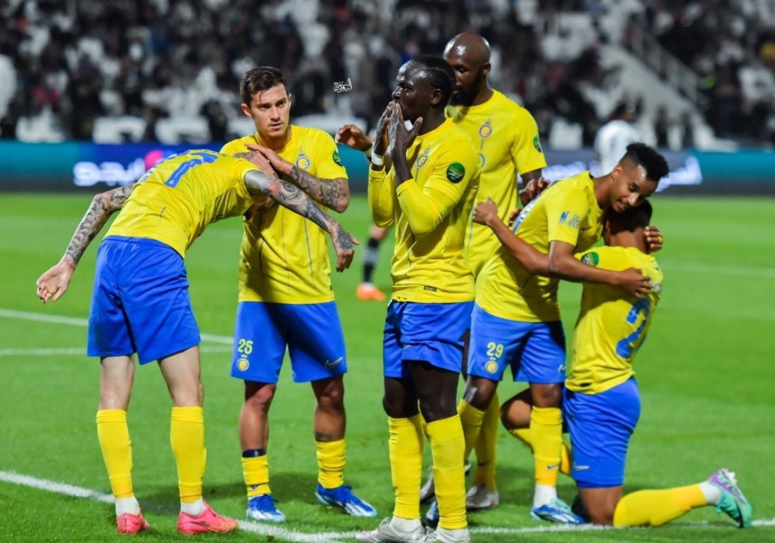 Ronaldo bi che nhao anh 8