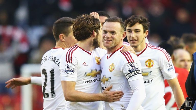 Doi hinh MU thang Liverpool tai Anfield lan gan nhat dang o dau? hinh anh