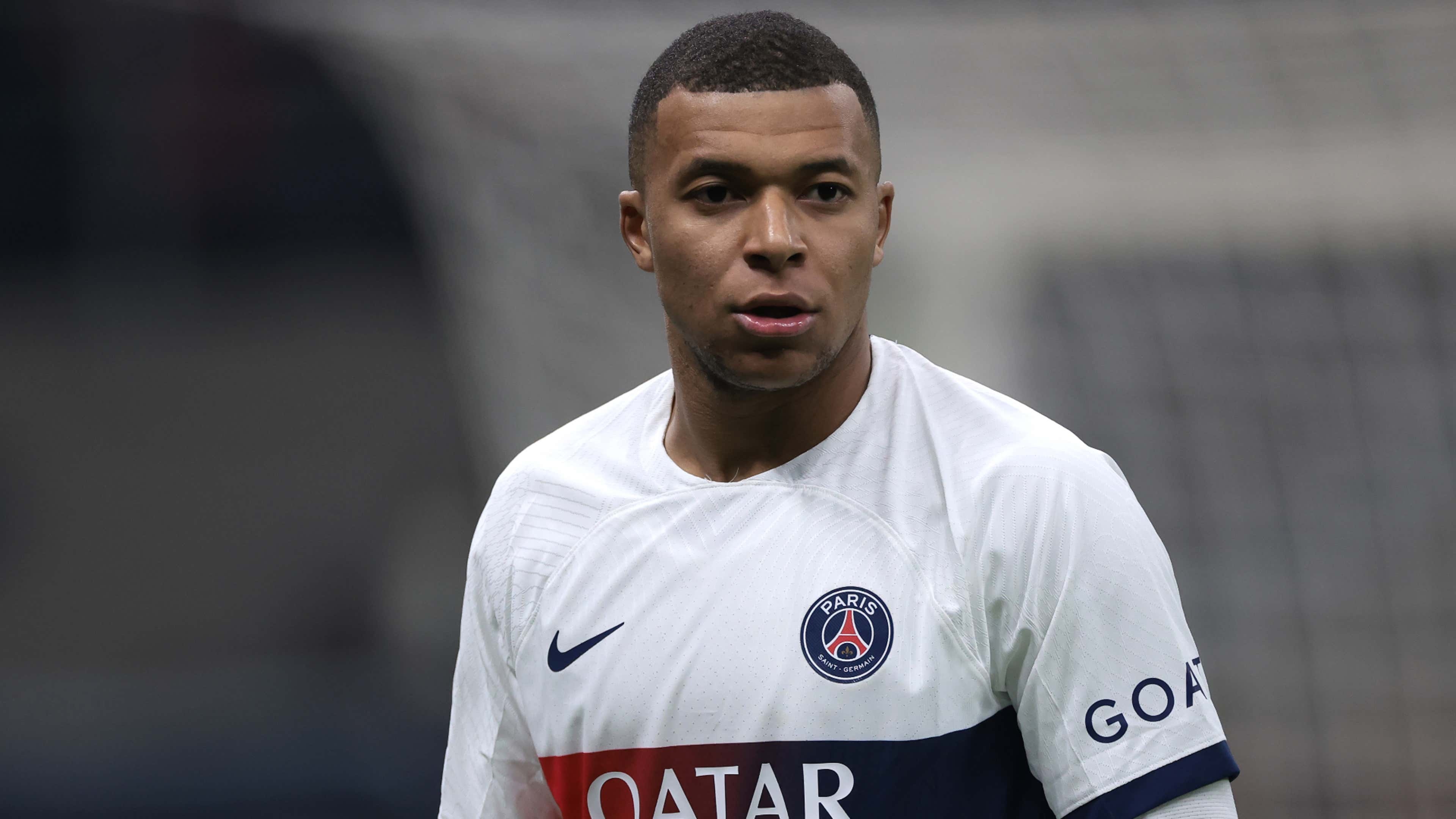 Mbappe khien PSG kho xu hinh anh