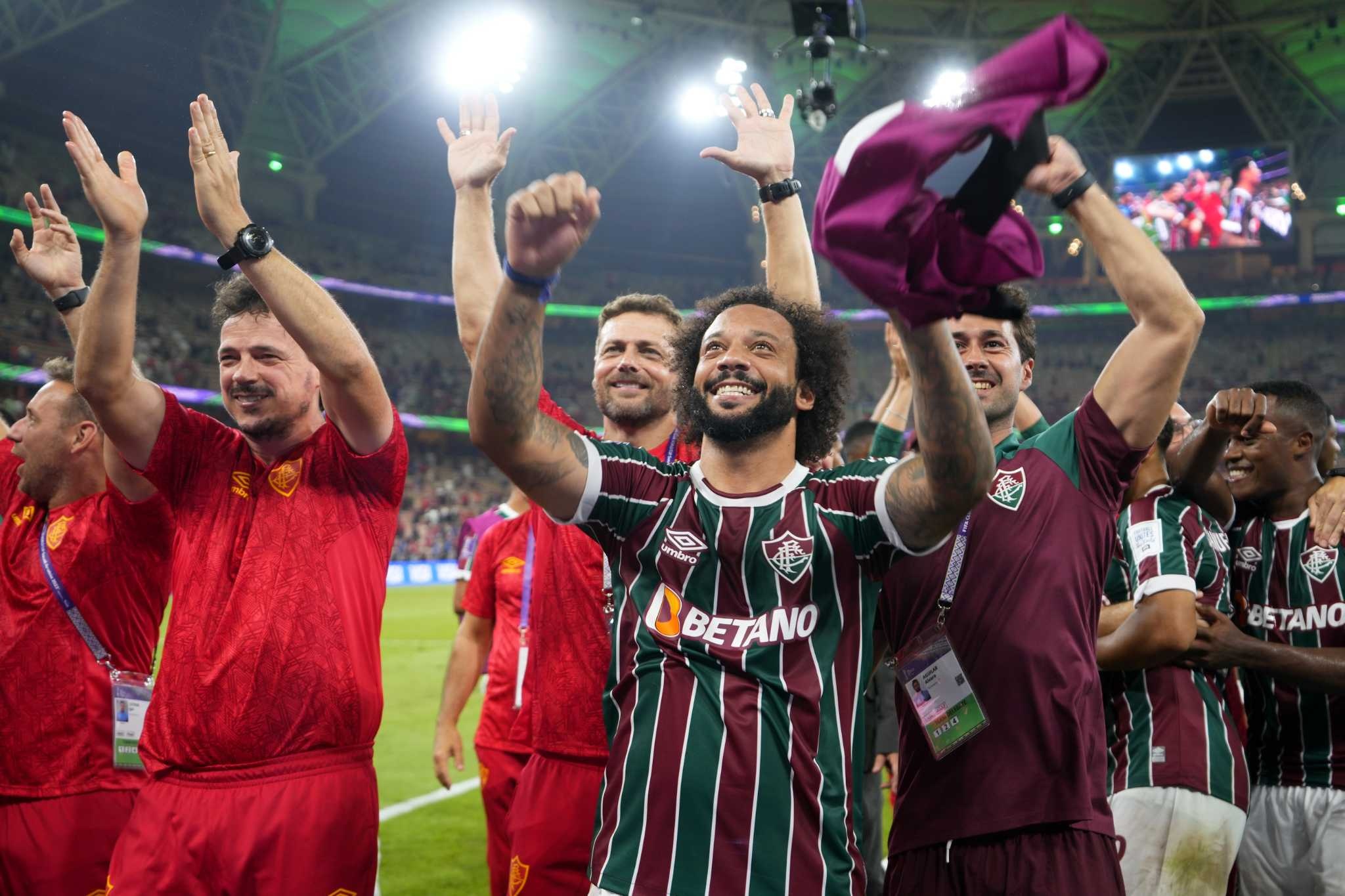 Man City khong de bat nat Fluminense hinh anh