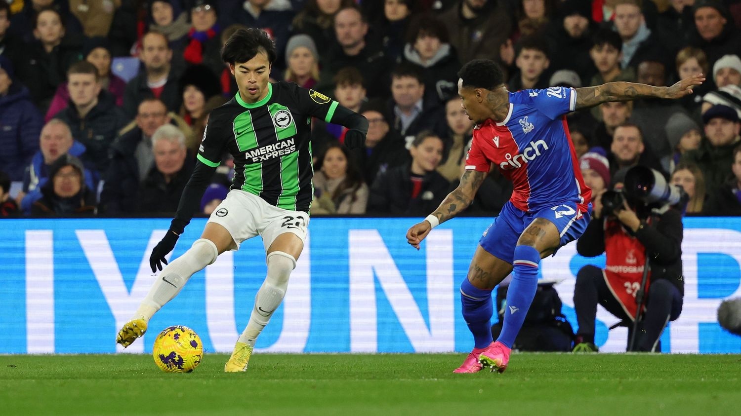 Kaoru Mitoma sa sut anh 7