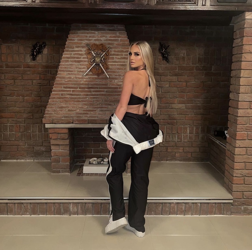 Hinh anh gay sot anh 9