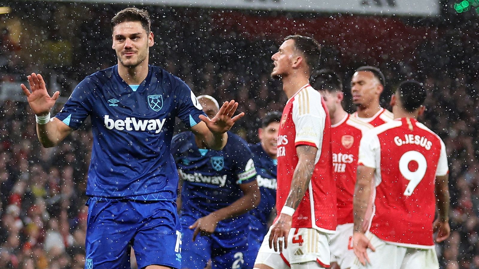 Thong ke kho tin ve that bai cua Arsenal hinh anh