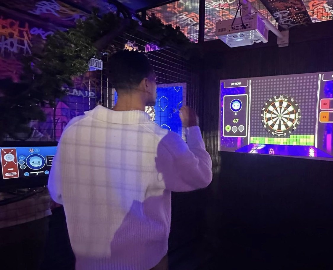 Mon qua y nghia Bellingham anh 3