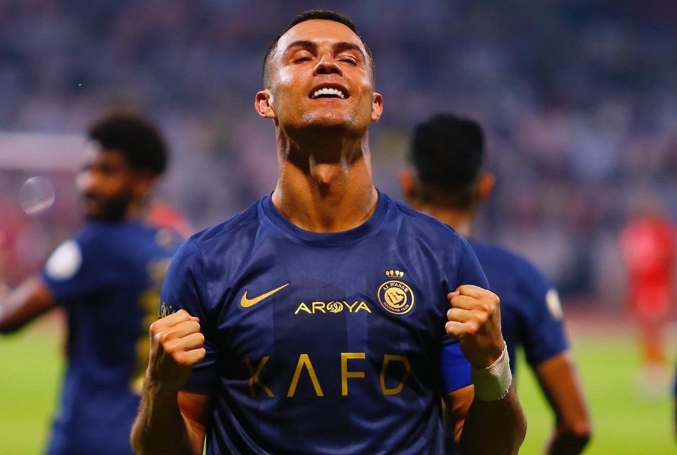 FIFA ra phan quyet, nga ngu vu Ronaldo bi tuoc 6 ban thang hinh anh