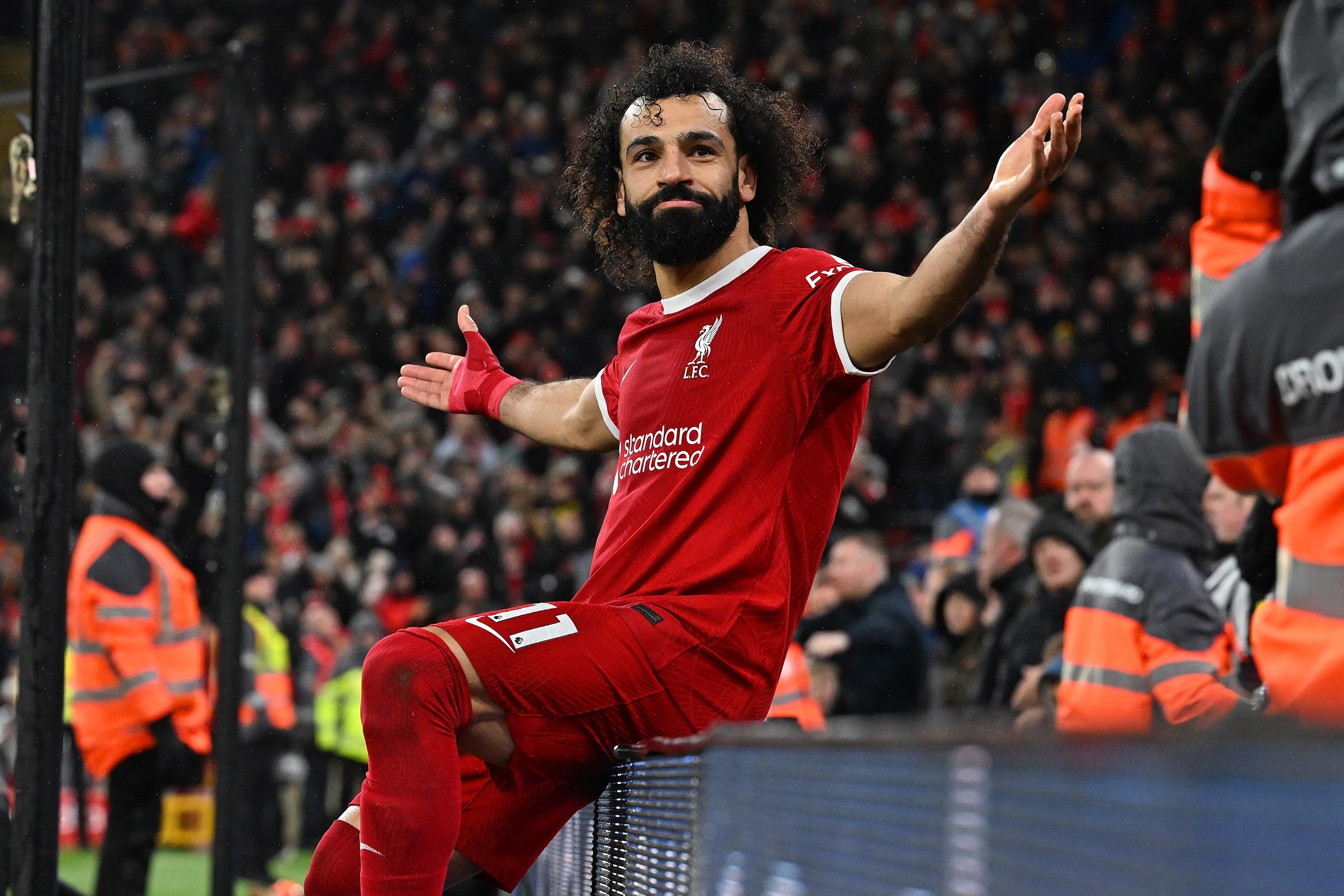 Loi khang dinh danh thep cua Liverpool hinh anh