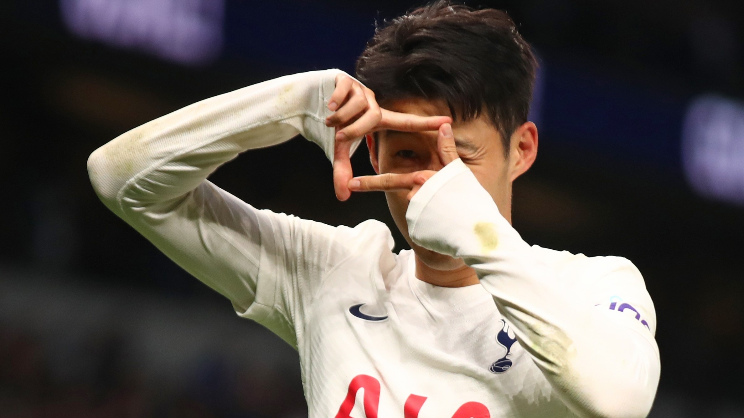 10 cau thu duoc cham diem cao nhat Premier League mua nay hinh anh