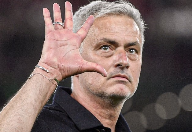Mourinho bi AS Roma sa thai hinh anh