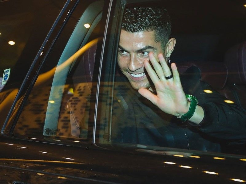 Dong thai cua Ronaldo truoc cuoc doi dau Messi hinh anh