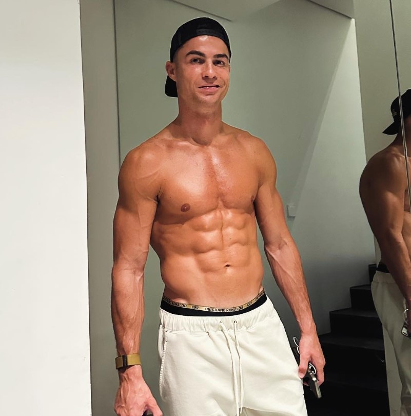 Ronaldo chan thuong anh 1