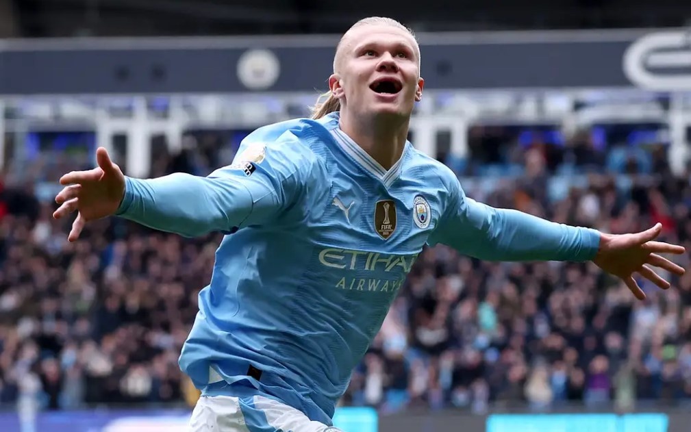 Haaland di vao lich su Premier League hinh anh