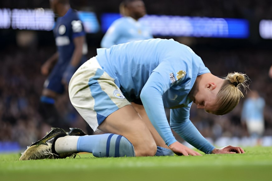 Chelsea tuoc loi the cua Man City trong cuoc dua vo dich hinh anh