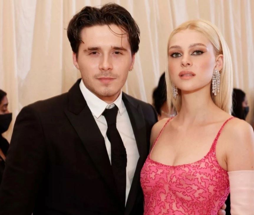 Tinh canh tro treu cua cau ca nha Beckham hinh anh