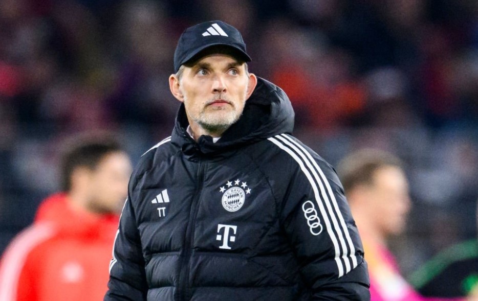 HLV Tuchel chi trich hoc tro sau 'cu nga ngua' hinh anh