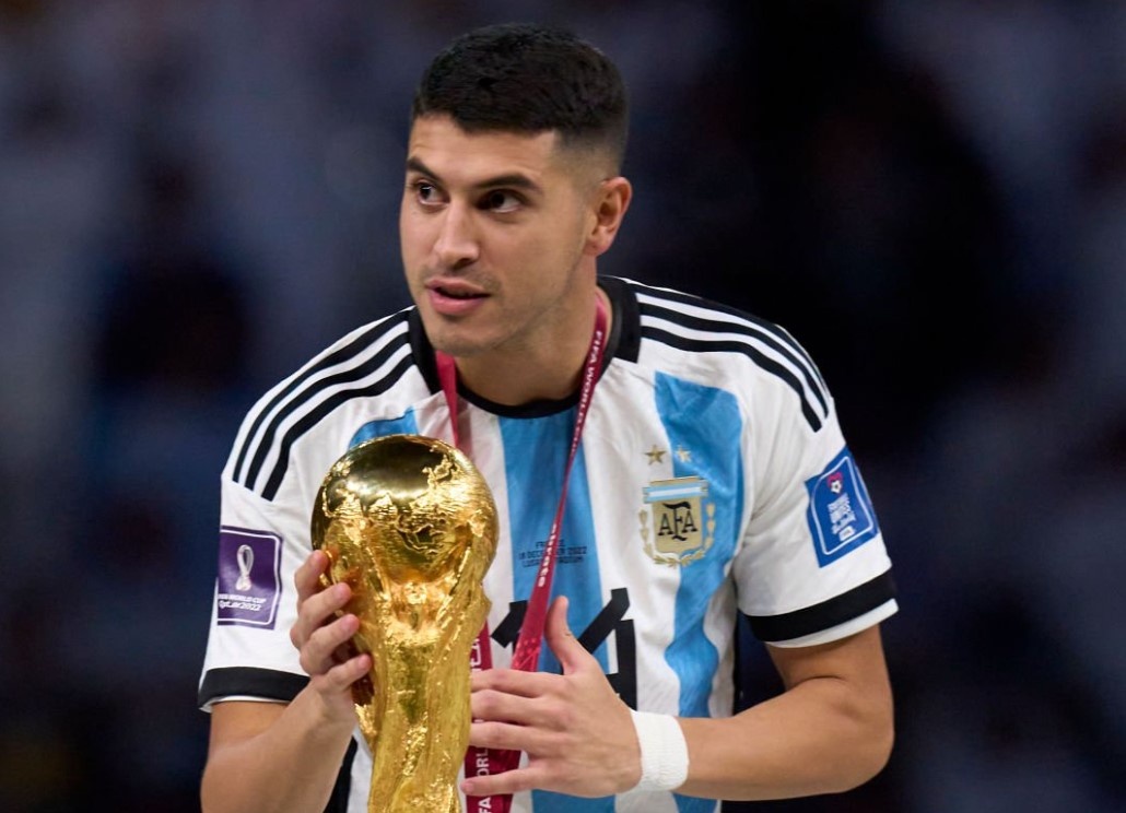 Sao Argentina ngoai tinh, bi vo ban ao dau va huy chuong vo dich hinh anh