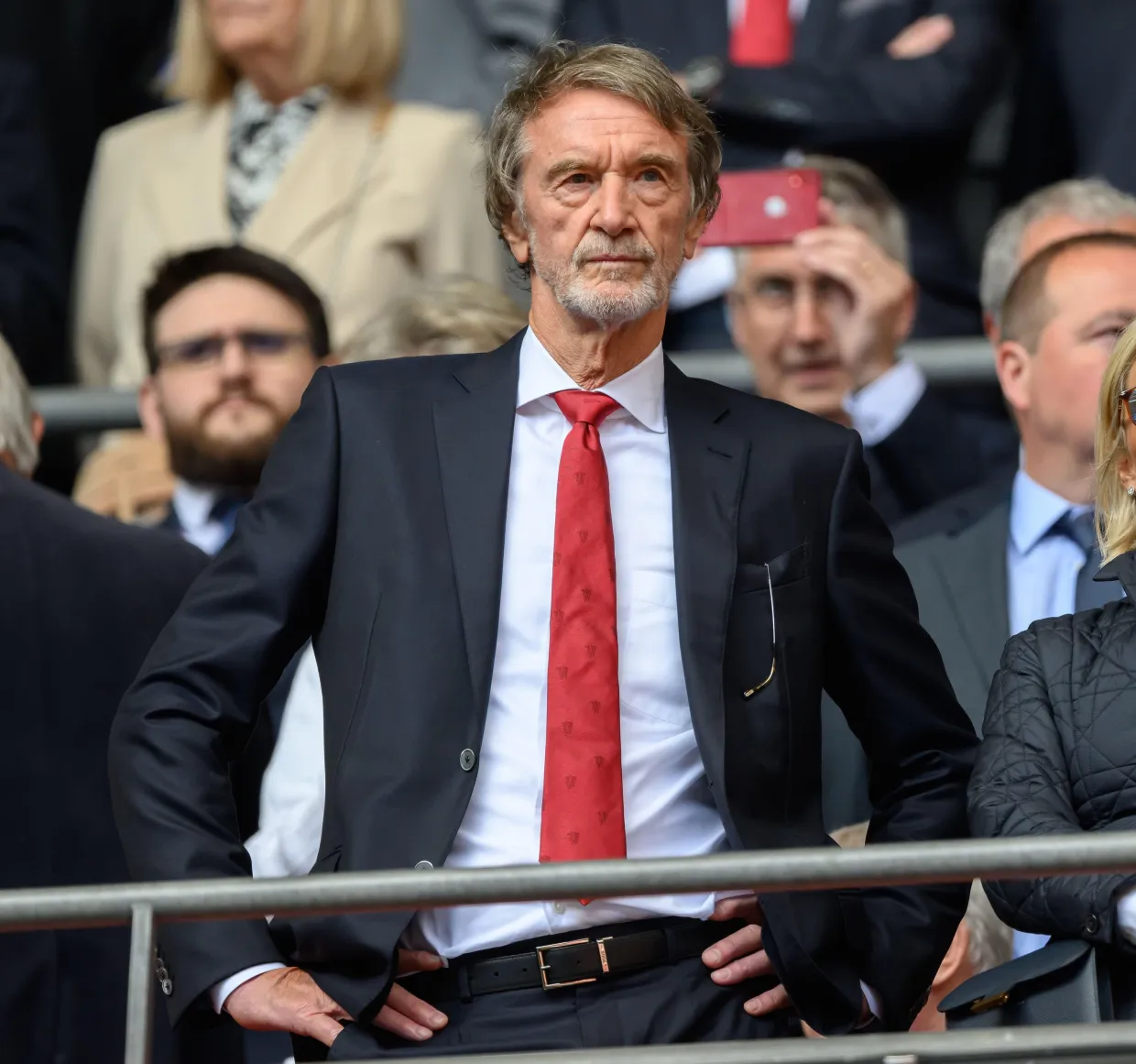 Carrington,  MU anh 5