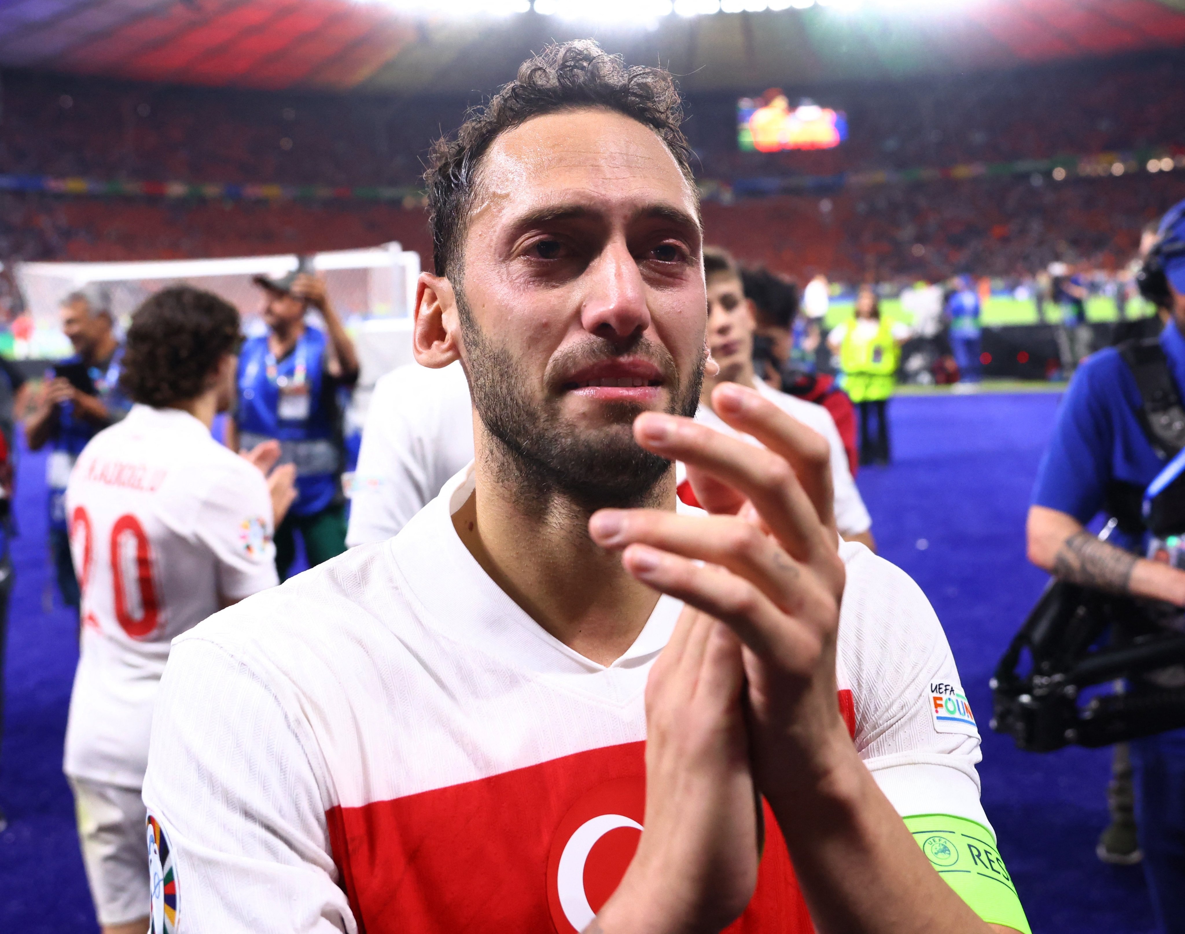 Calhanoglu anh 1