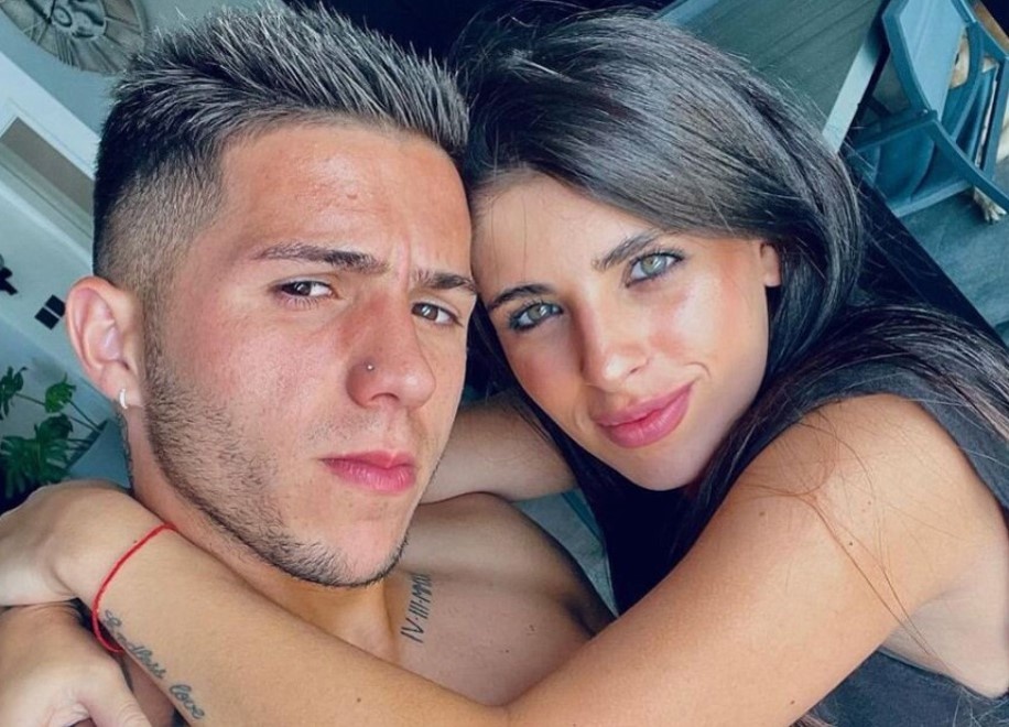 Enzo Fernandez co ban gai moi? hinh anh