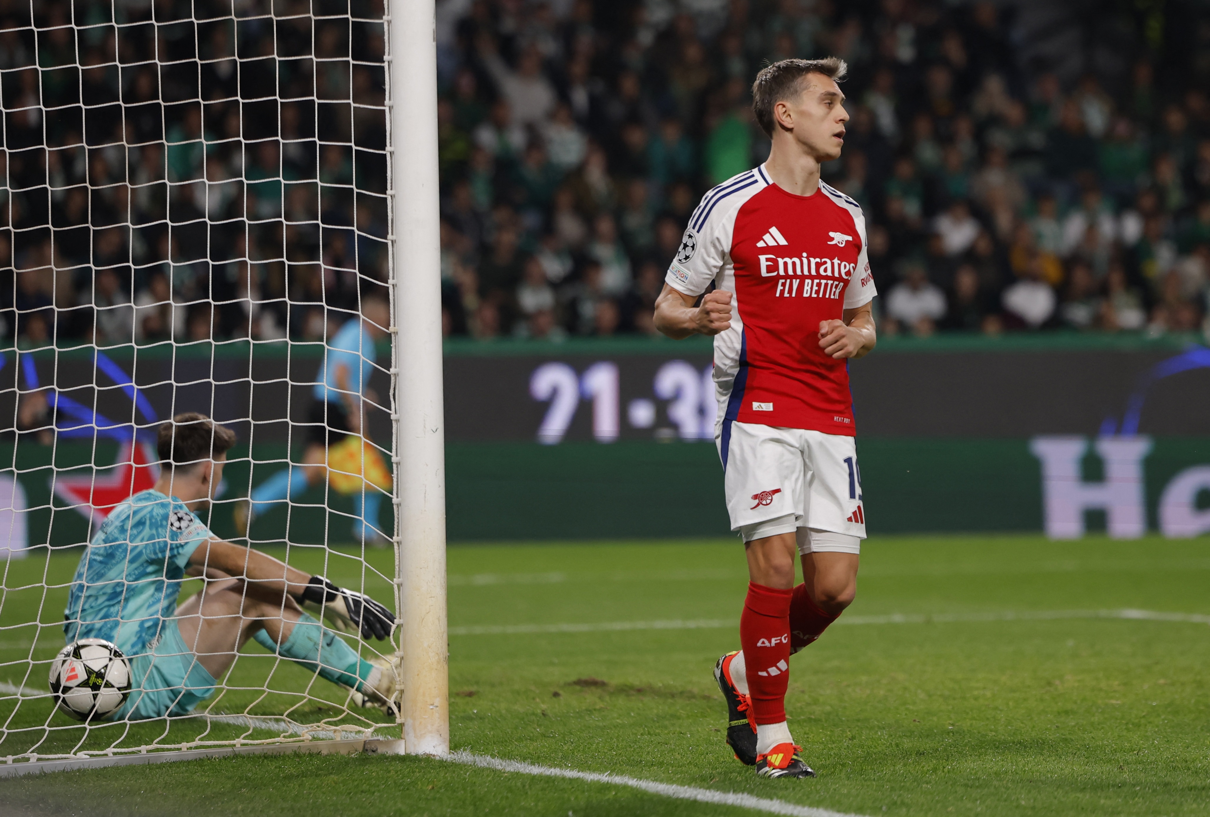 Arsenal dau Sporting anh 6