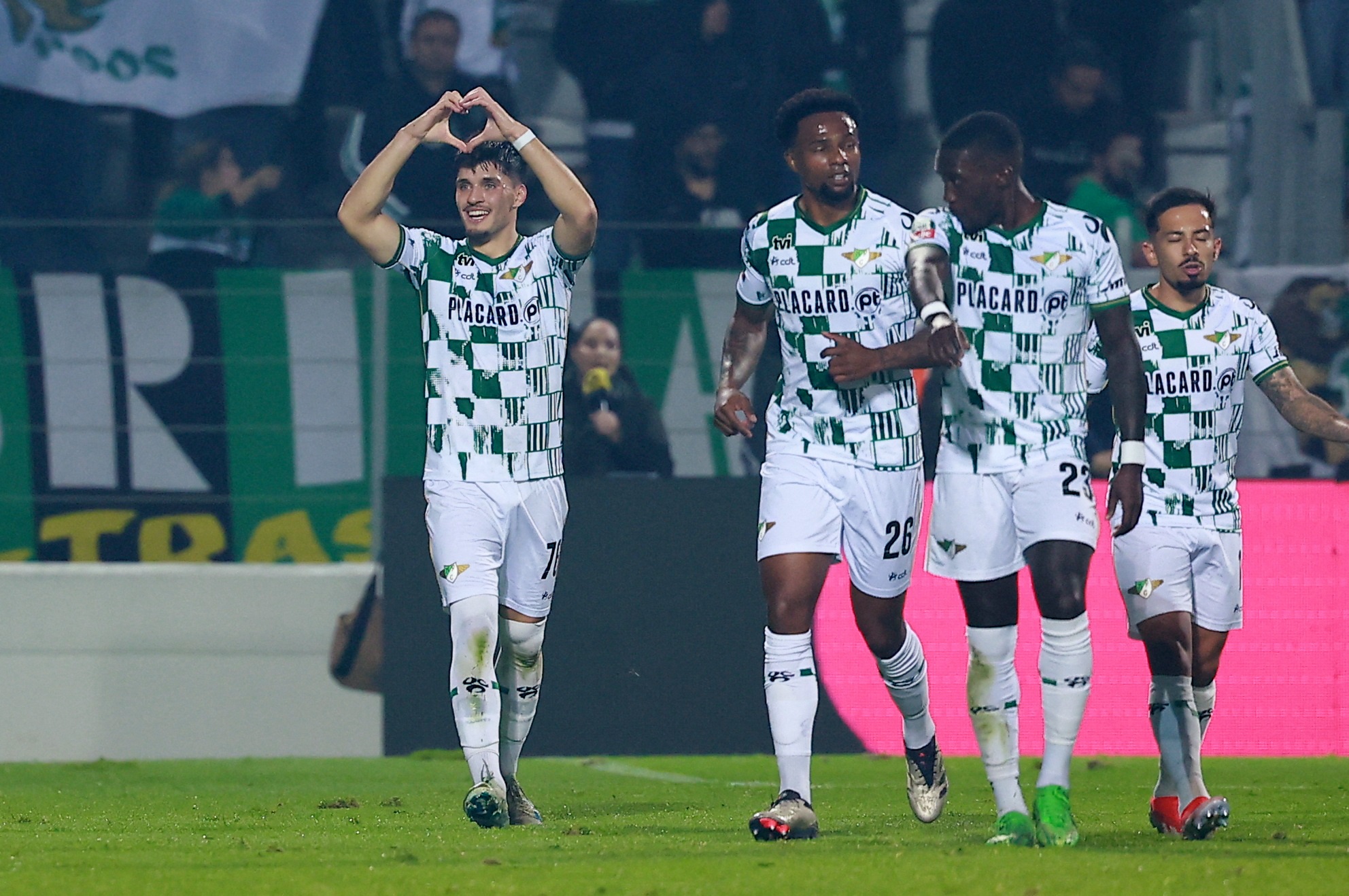 Sporting sup do anh 3