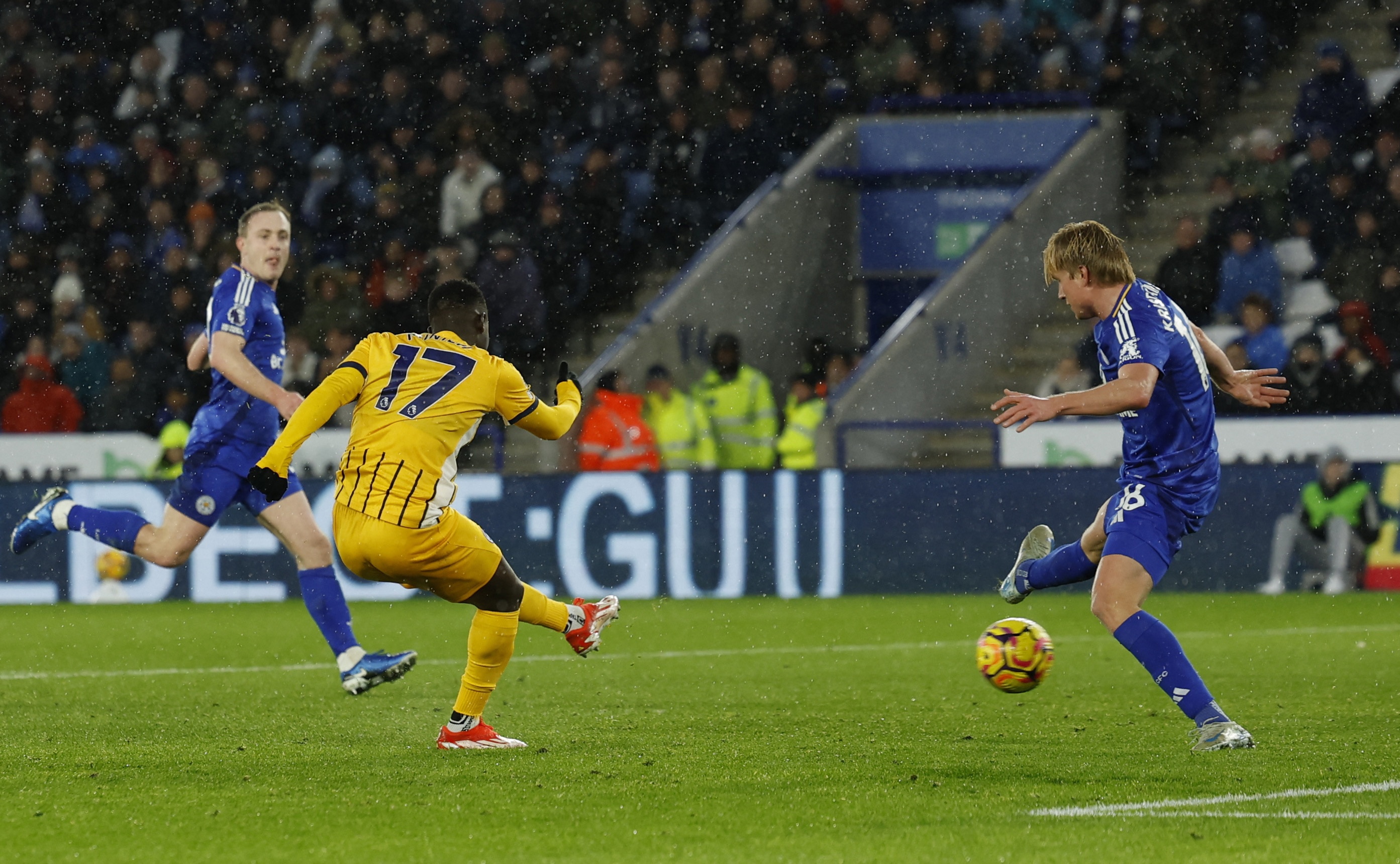 Leicester dau Brighton anh 5