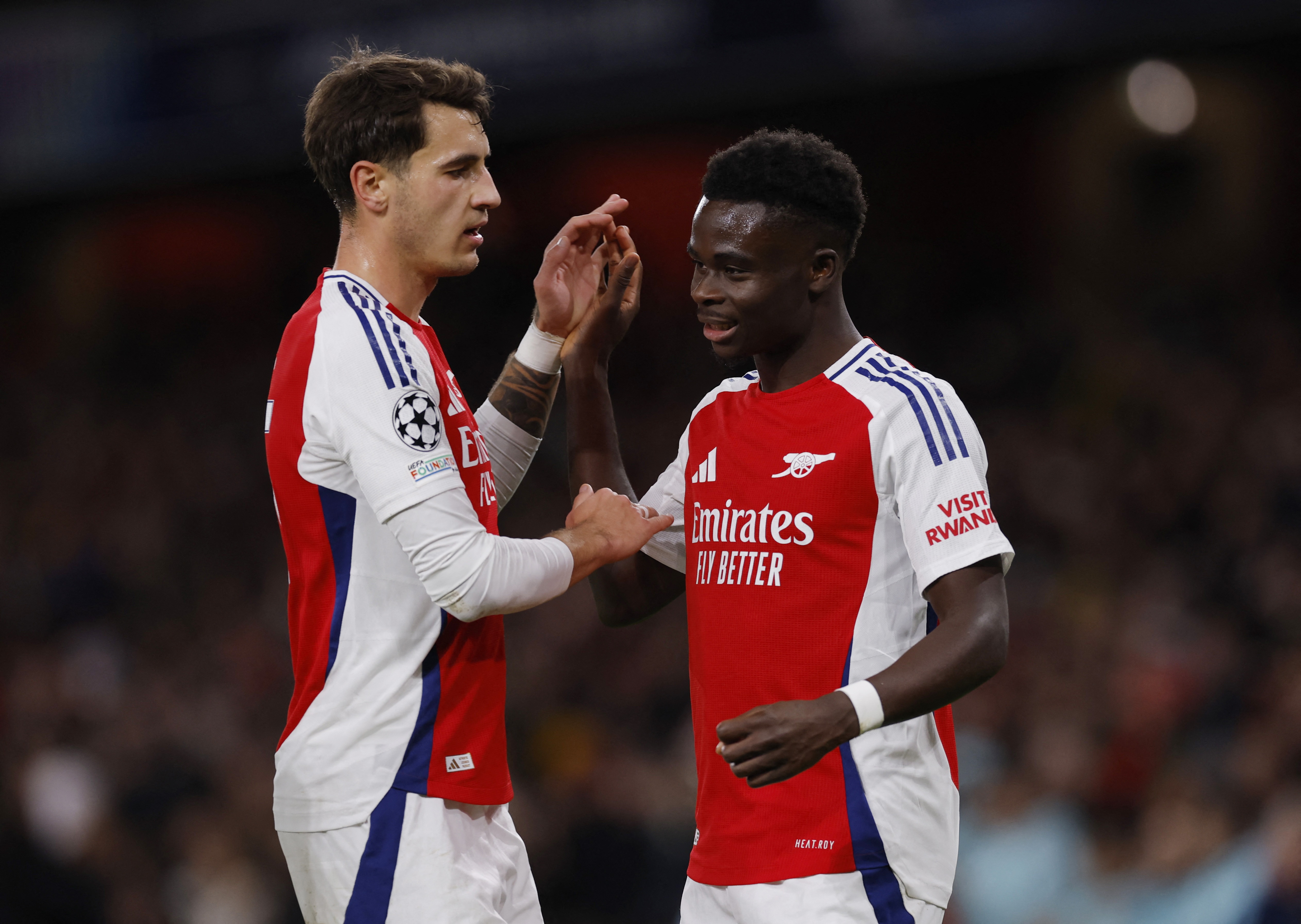 Arsenal thang hoa hinh anh