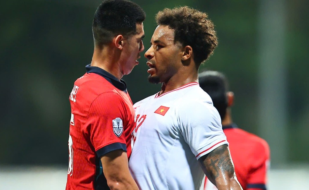 Truyen thong Indonesia tiec cho Singapore hinh anh