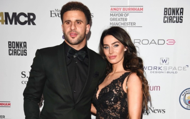 Walker duoc vo cho ve nha hinh anh