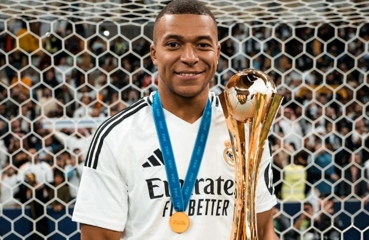 Cot moc lich su cho Real Madrid hinh anh