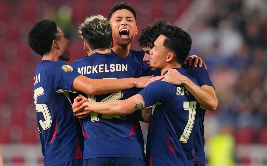 Thang nhoc Philippines, Thai Lan gap Viet Nam o chung ket ASEAN Cup hinh anh