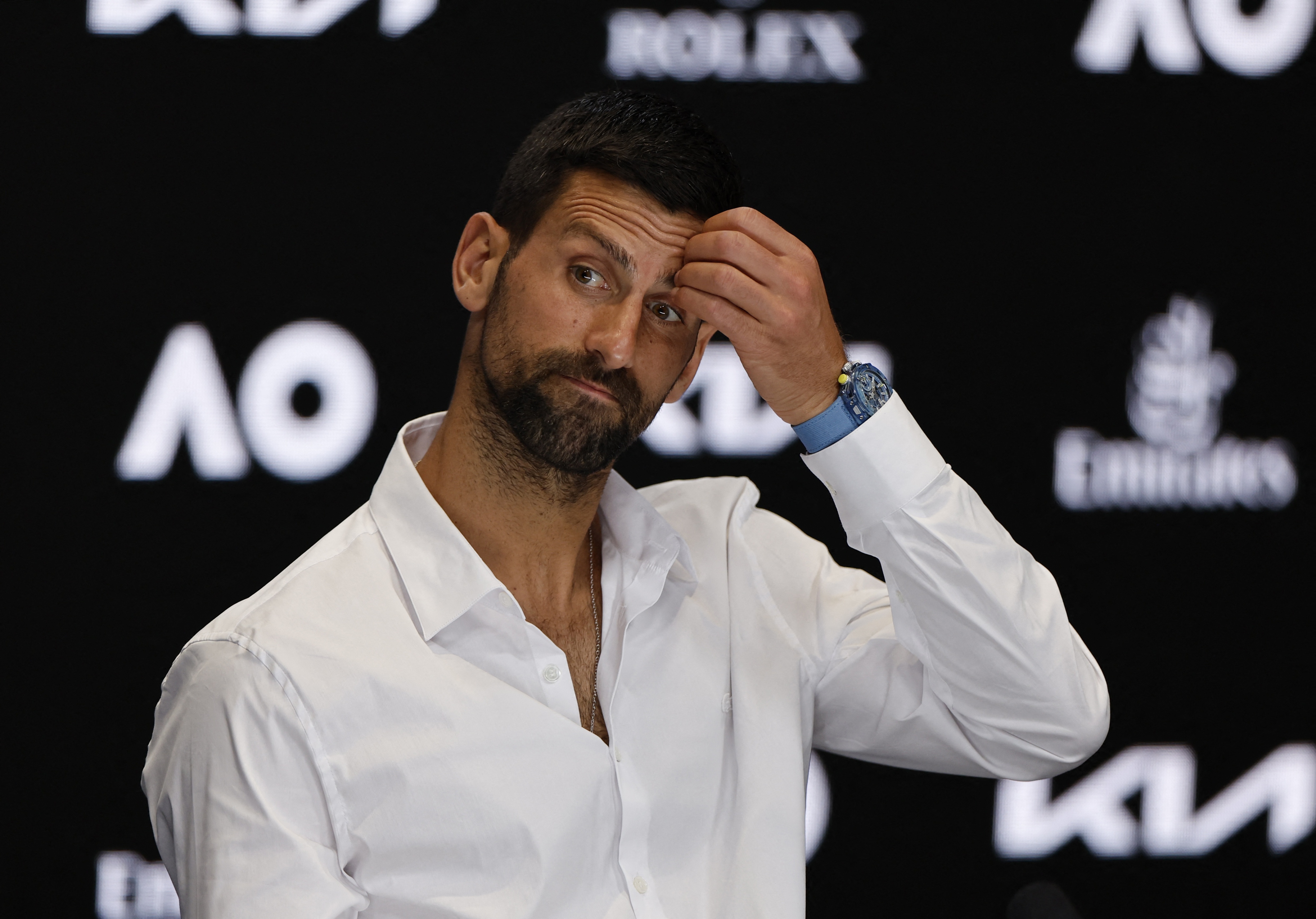 Djokovic to bi dau doc hinh anh