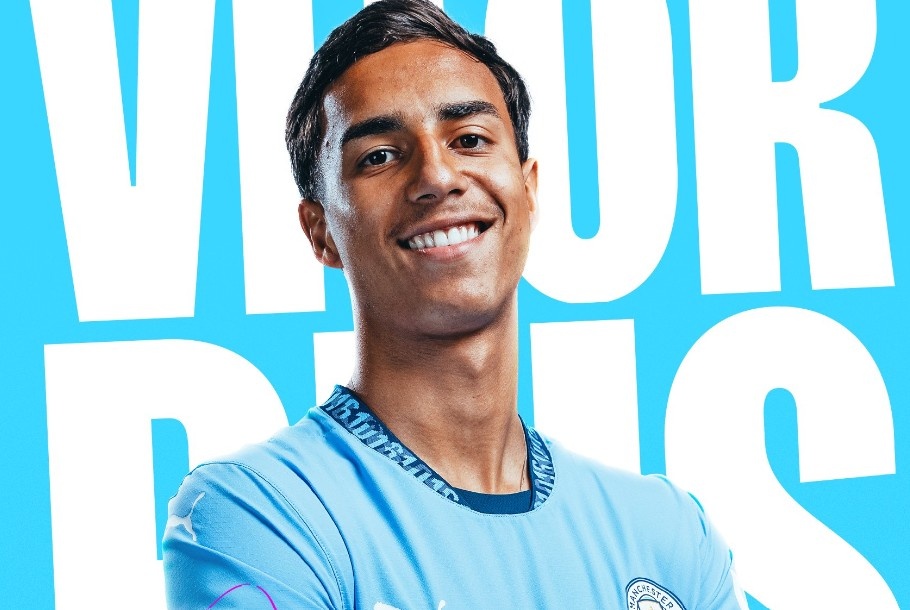 Man City 'pha ket' mua dong hinh anh