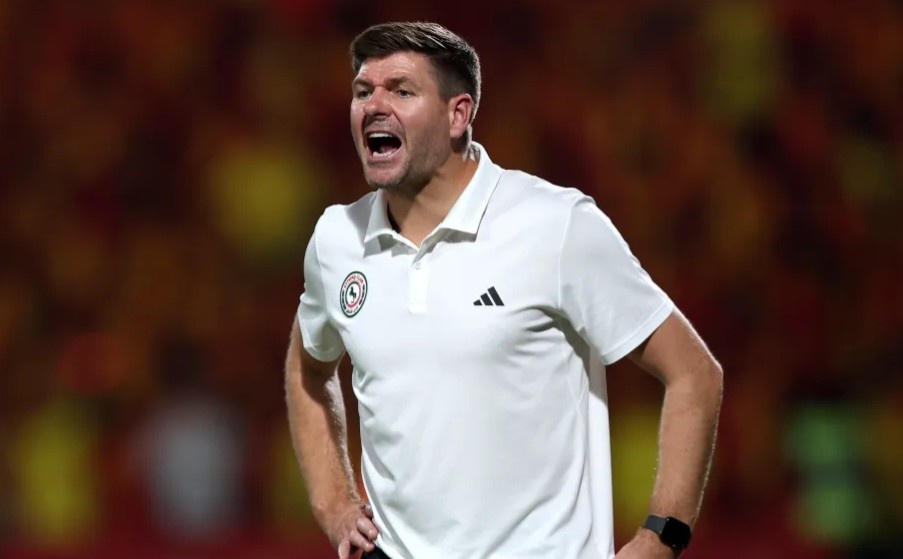 HLV Gerrard chia tay Al-Ettifaq hinh anh