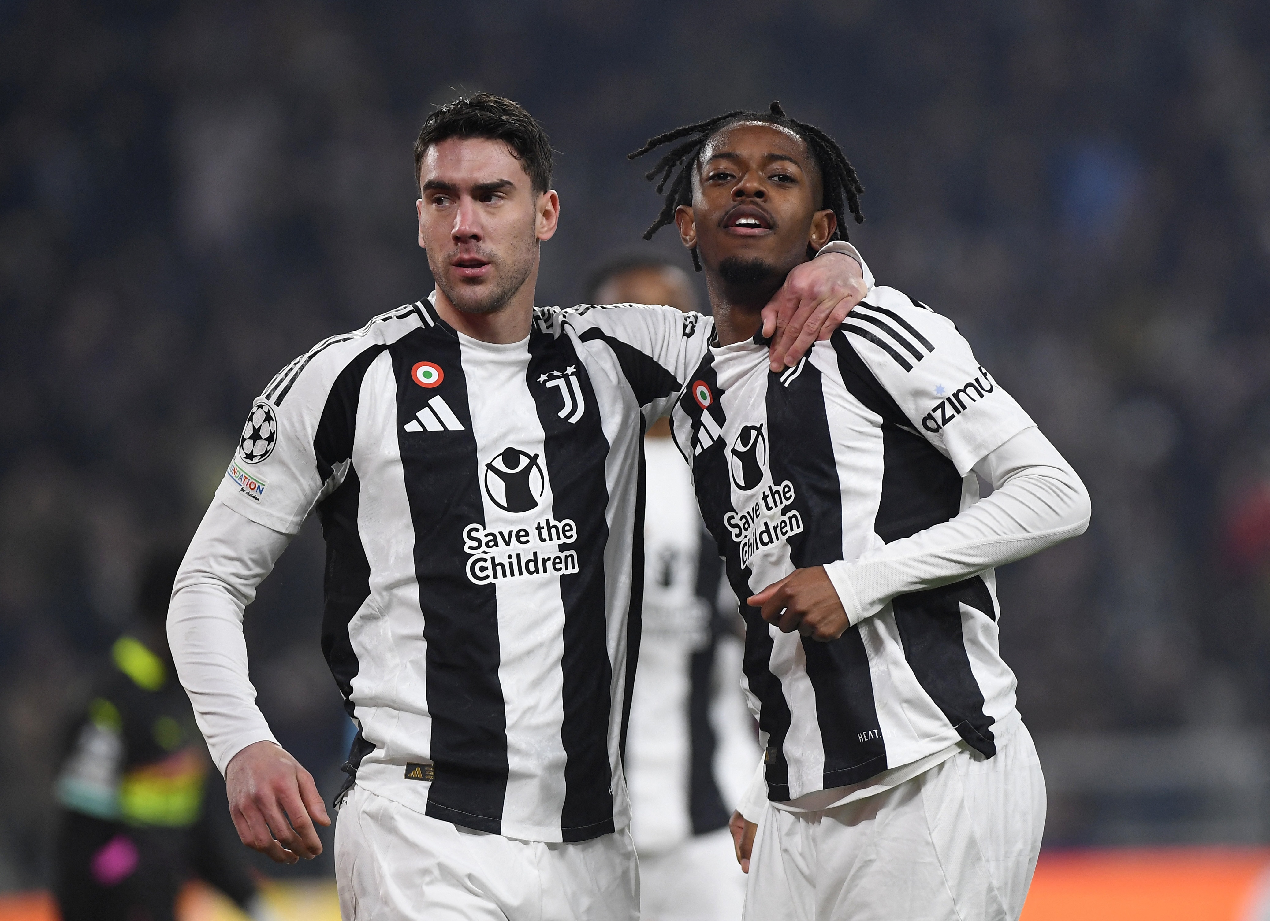 Juventus thang nhoc doi thu Ha Lan hinh anh