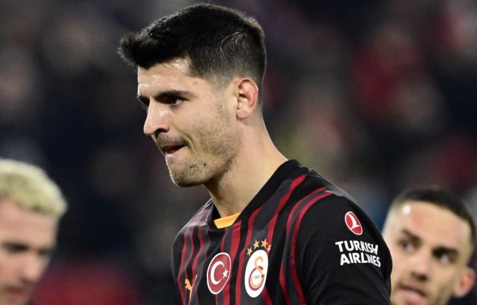 Morata cung dong doi thua tan tac hinh anh