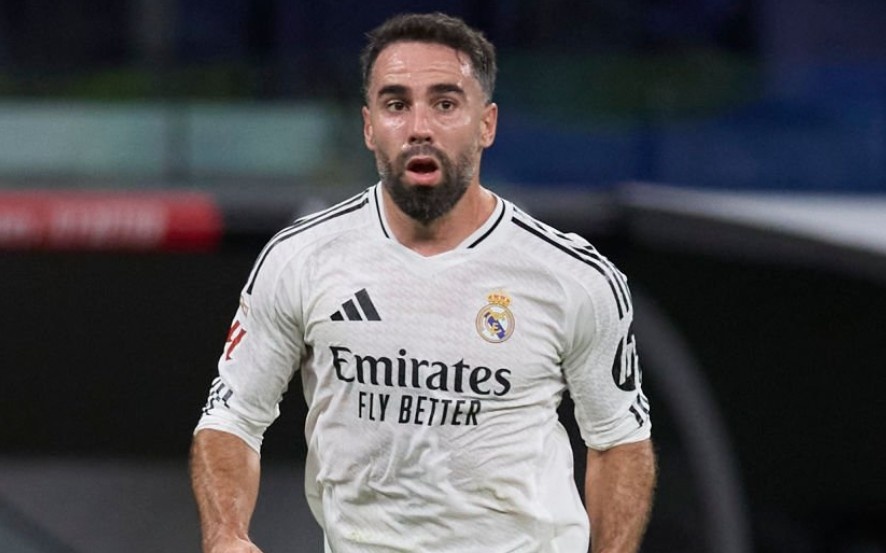 Hinh anh gay ngo ngang cua Carvajal hinh anh