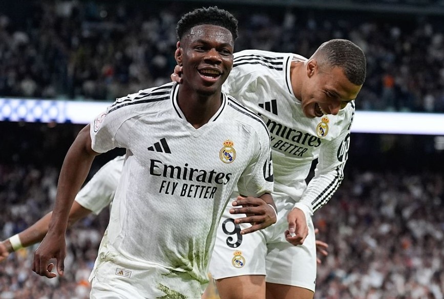 Real Madrid vao chung ket bang ban thang o phut 115 hinh anh