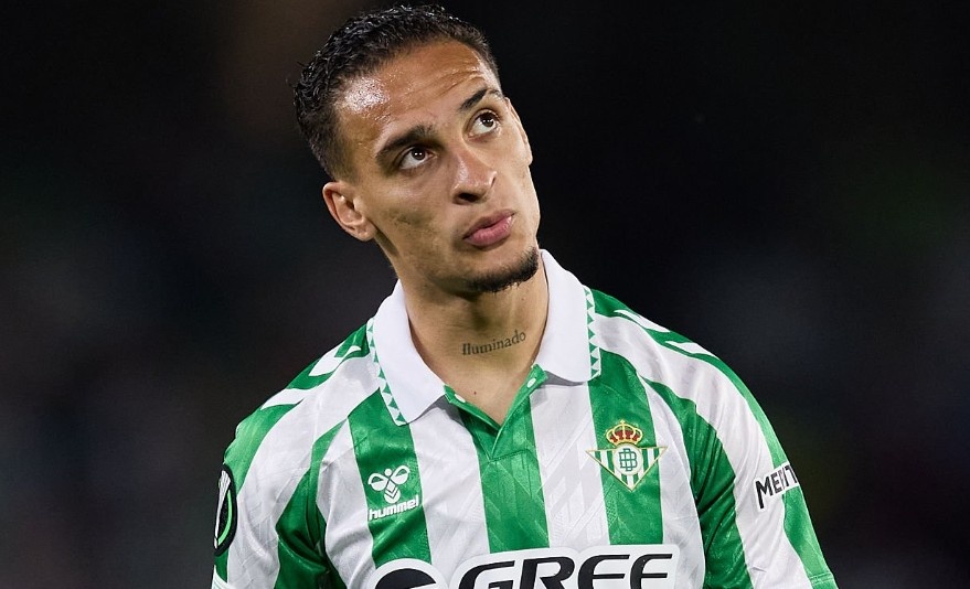 Antony cung dong doi tien sat chien cong lich su hinh anh