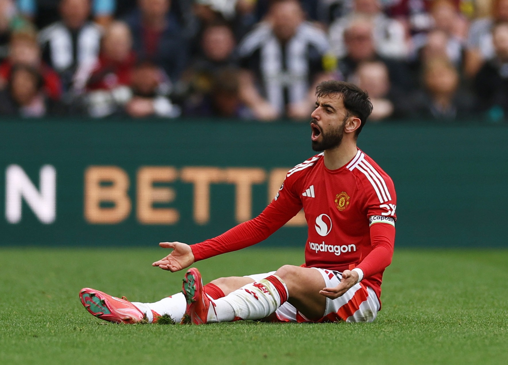 Newcastle dau MU anh 4