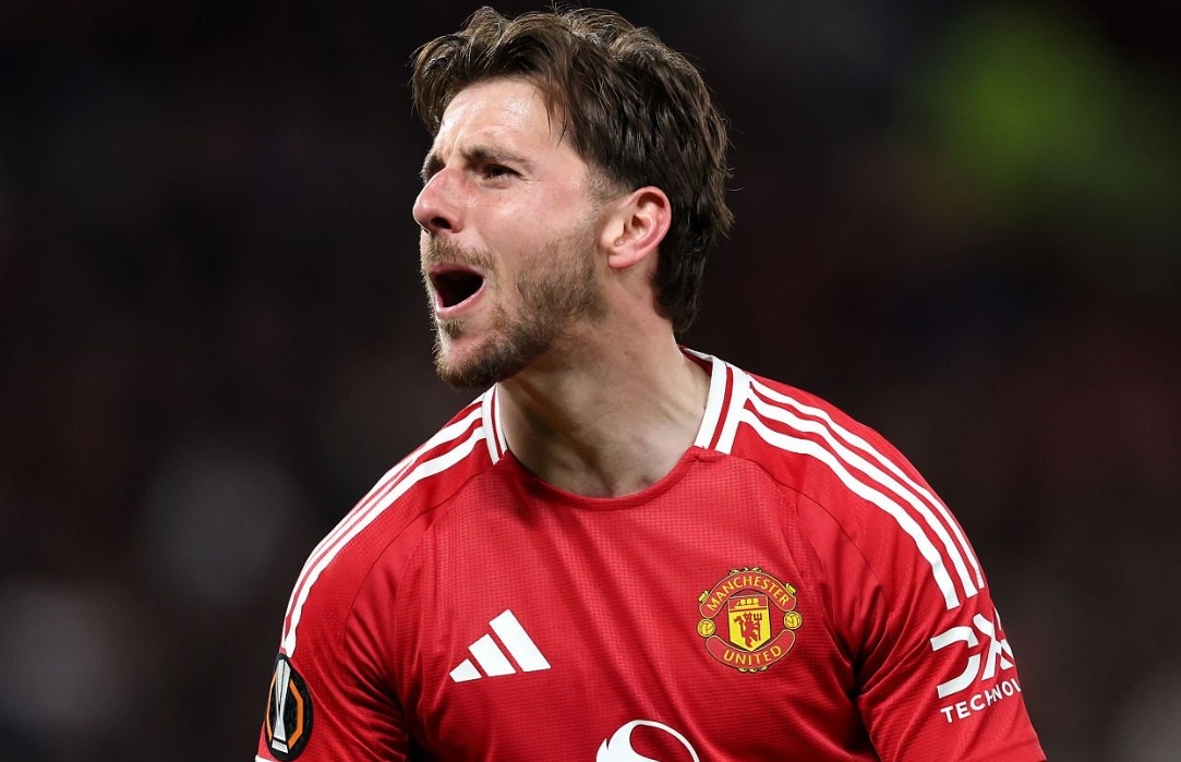 Mount ruc sang trong ngay MU vao chung ket Europa League hinh anh