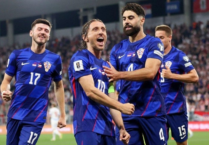 Modric toa sang anh 1