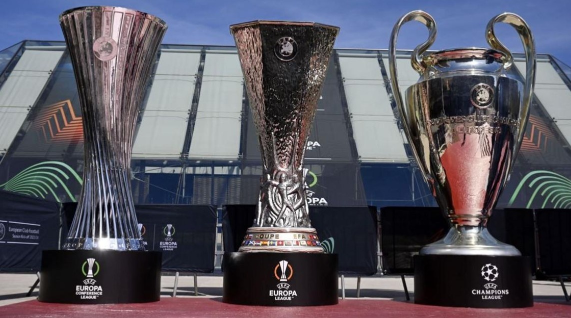 CLB chua da da bi loai khoi cup chau Au hinh anh