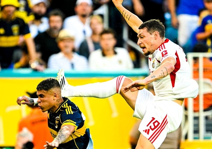 3 the do trong mot tran dau tai FIFA Club World Cup 2025™ hinh anh