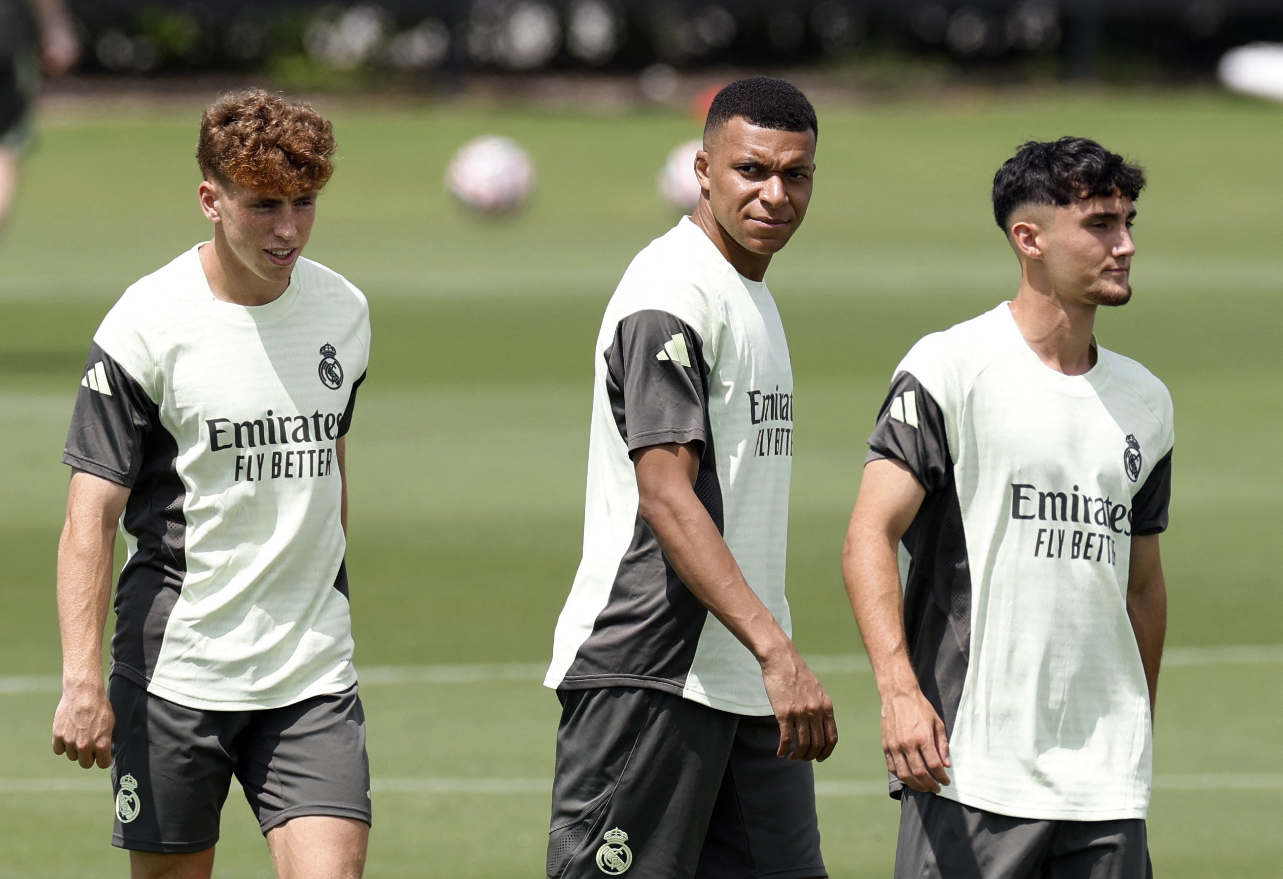 Mbappe kien PSG anh 1