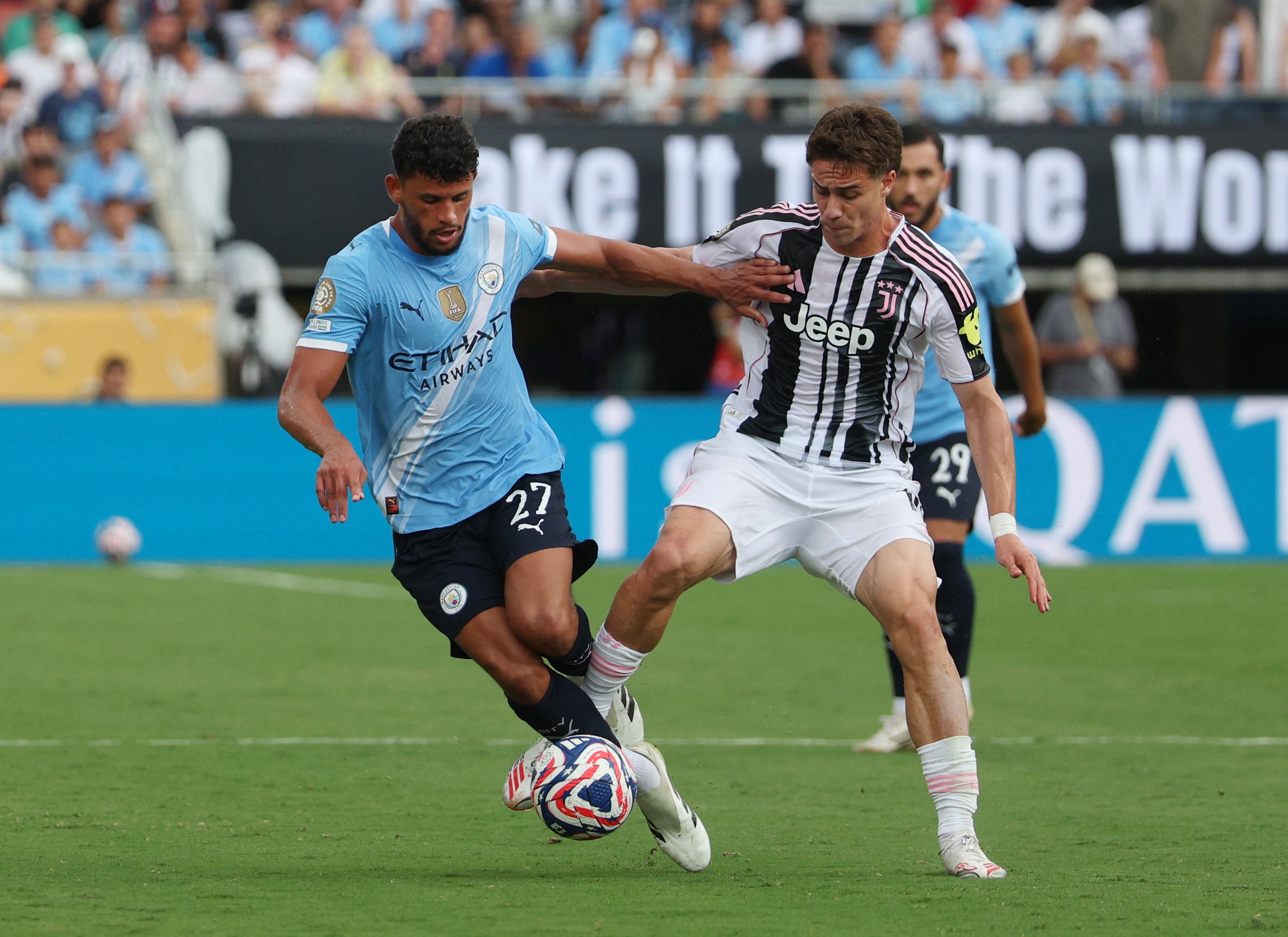 Man City dau Juventus anh 3