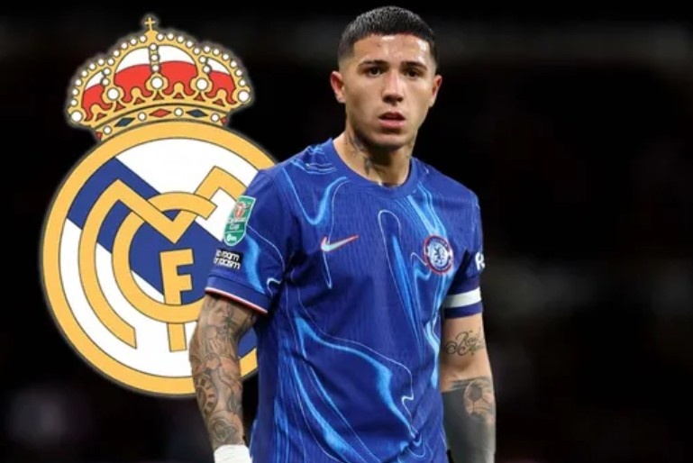 Real khuay dao ky chuyen nhuong voi 250 trieu euro hinh anh