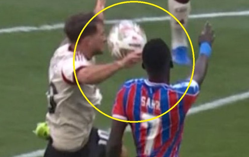 Quyet dinh gay phan no o Sieu cup Anh hinh anh