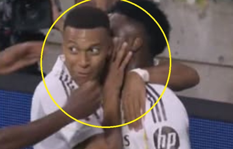 Hanh dong gay chu y cua Mbappe voi Vinicius hinh anh
