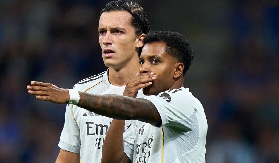 Rodrygo noi gian hinh anh